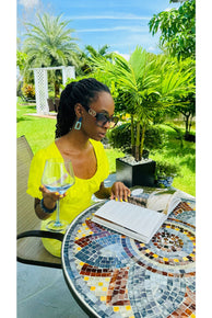 Oversized Chunky Square Fashion Sunglasses - D-S Fashion Sophisticated Boutique