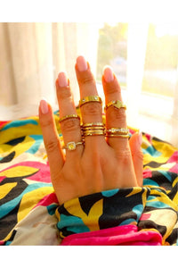 Butterfly Ring 18K Gold Plated Stainless Steel with Cubic Zirconia - D-S Fashion Sophisticated Boutique