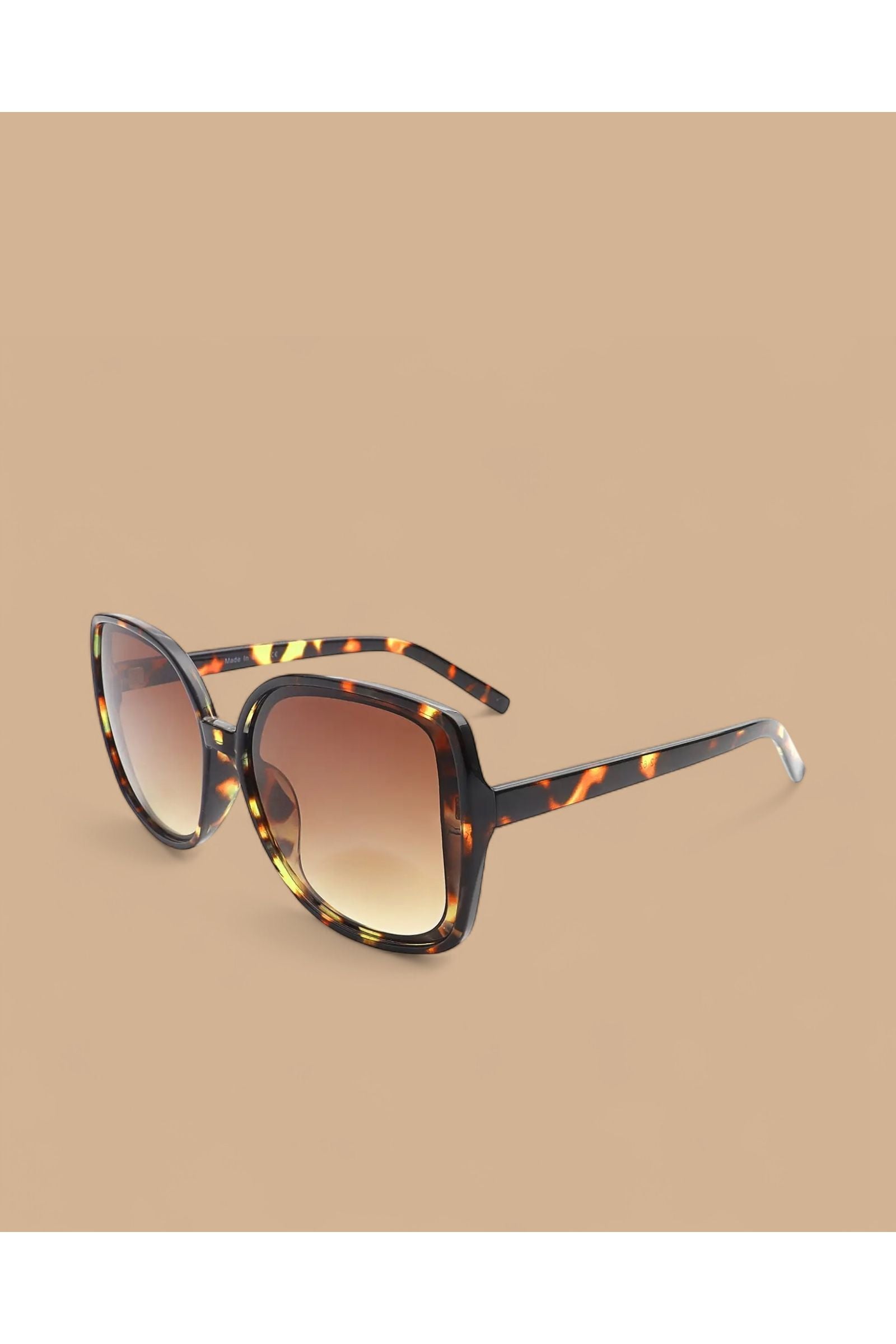 Women’s Square Fashion Sunglasses - D-S Fashion Sophisticated Boutique
